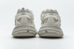 B Track.2 Sneaker White 570391 W2GN2 9000