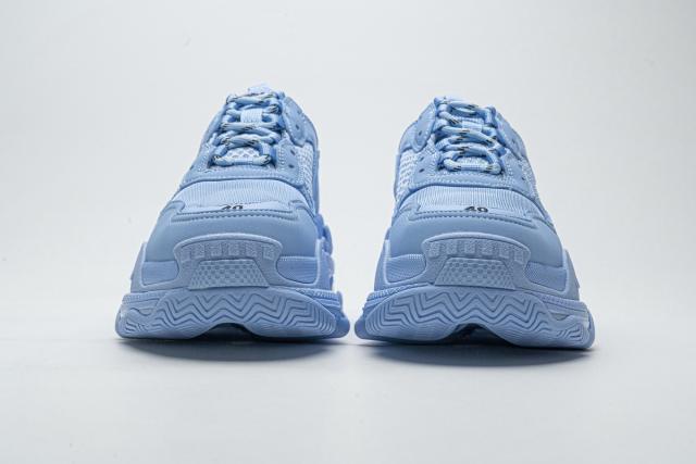 B Triple S Light Blue 524039 W2FW1 4800