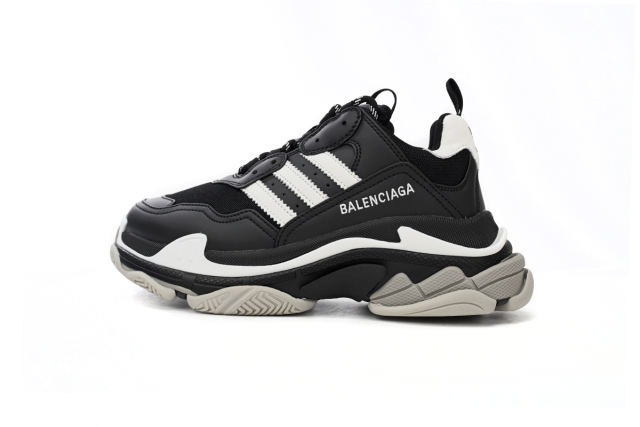 A  x B Triple S Black And White 712764 W2ZB2 1090