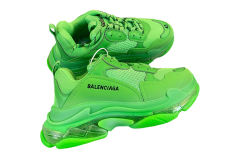 B Triple S Fluorescent Green 544351 W09O1 3802