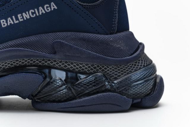 B Triple S Clear Sole Navy 541624 W09O1 4107