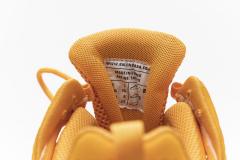 B Track.2 Sneaker Orange 568615 W2GN5 5817