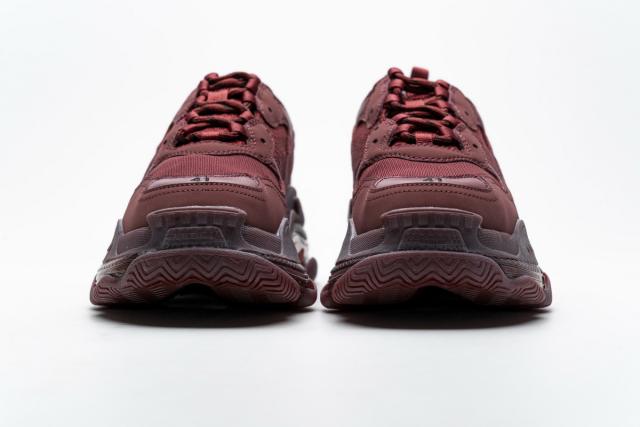B Triple S Red Wine 541624 W09E1 1628