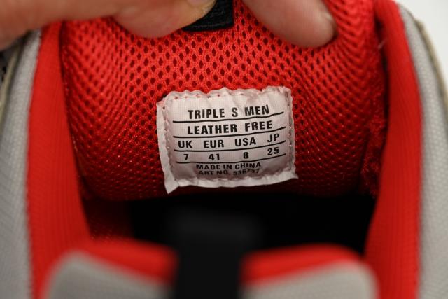 B Triple S Red White Dark Grey 541624 W06E2 1863
