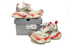 B Cargo White Red 784339W2MV12098