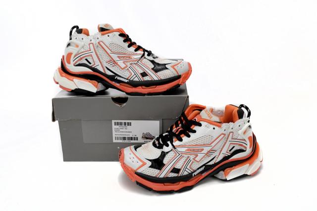 1:1 quality version B Runner Orange 677402W3RB79051
