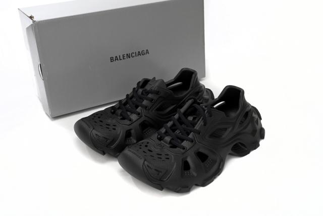 B HD Lace Up Black 702421W3CES1000