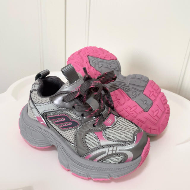 Large mesh breathable non-slip sneakers for Kids 5 colors