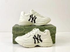 Mickey Mouse Love Letter Printed Thick Bottom Low Top Sneakers for Kids 5 colors