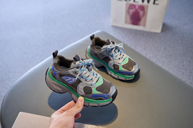 Retro Thick Sole Non-slip Tire Shoes sneakers for Kids 6 colors