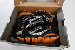 B 3XL Sneaker in All Black Orange 734731W3XL31178