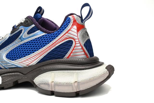 B 3XL Sneaker in Silver Red and Blue 542229W1RB50513