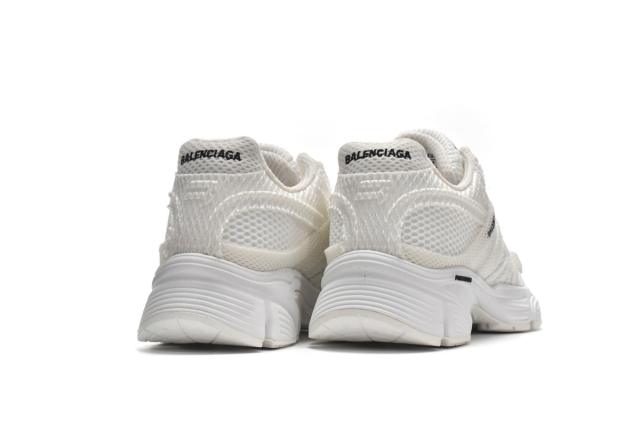 B Phantom Triple White 679339W2E929000