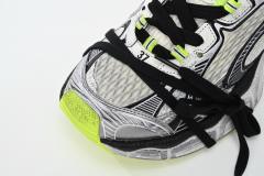 B 3XL Sneaker in Black And White Yellow 734734W3XL69031