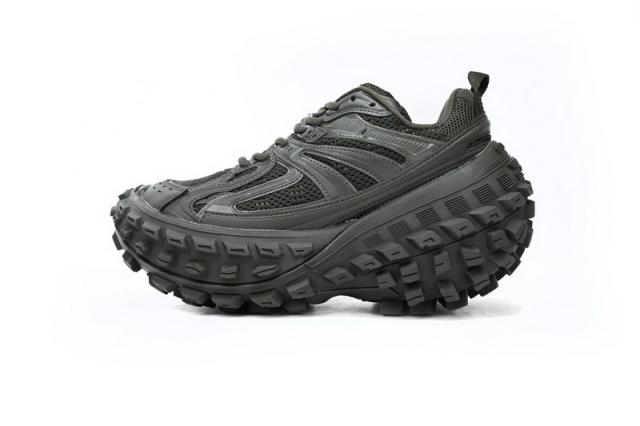 B Defender Green 685613W2RA63000