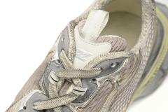 B 3XL Sneaker in Light Beige 734734W3XL49191