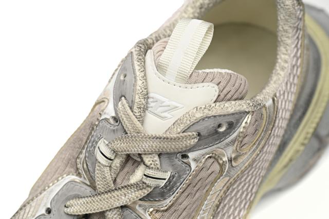 B 3XL Sneaker in Light Beige 734734W3XL49191