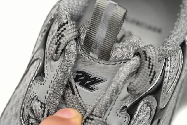 B 3XL Sneaker in Dark Gray 734731W3XL71210