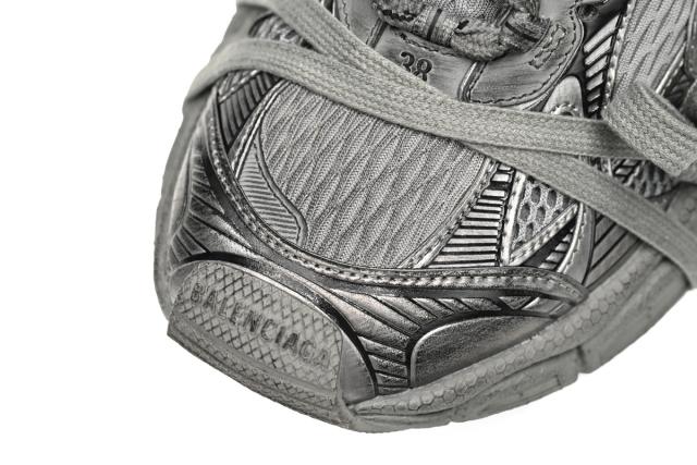 B 3XL Sneaker in Dark Gray 734731W3XL71210