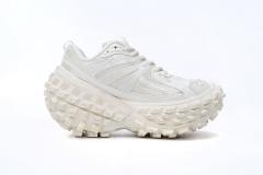 B Defender All White 685611W1RB31201