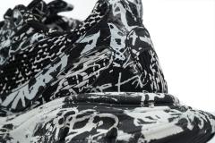 B 3XL Sneaker in Black Graffiti 734731 W3XDC 0236
