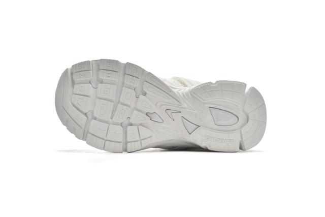 B Phantom Triple White 679339W2E929000