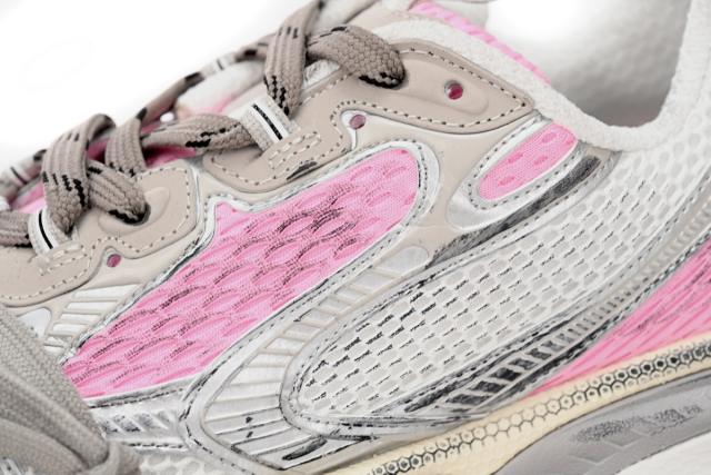 B 3XL Sneaker in White Pink 734734W3XL59050