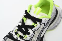 B 3XL Sneaker in Black And White Yellow 734734W3XL69031