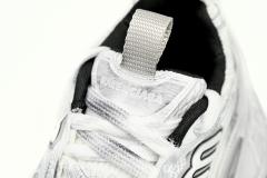B Cargo White and Black 784342 W2MV2 9110