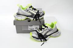 B 3XL Sneaker in Black And White Yellow 734734W3XL69031