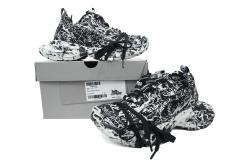 B 3XL Sneaker in Black Graffiti 734731 W3XDC 0236
