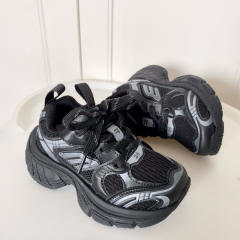 Large mesh breathable non-slip sneakers for Kids 5 colors