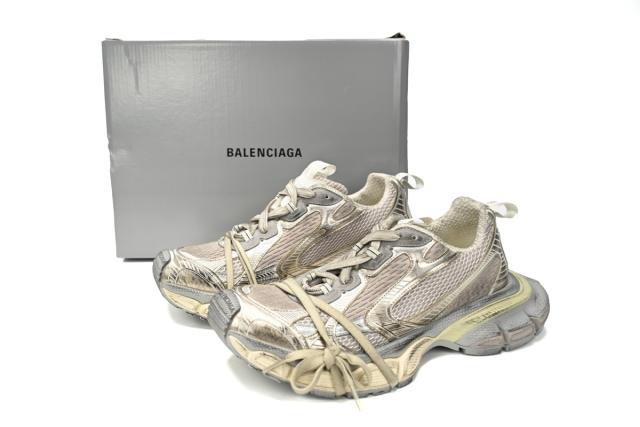 B 3XL Sneaker in Light Beige 734734W3XL49191