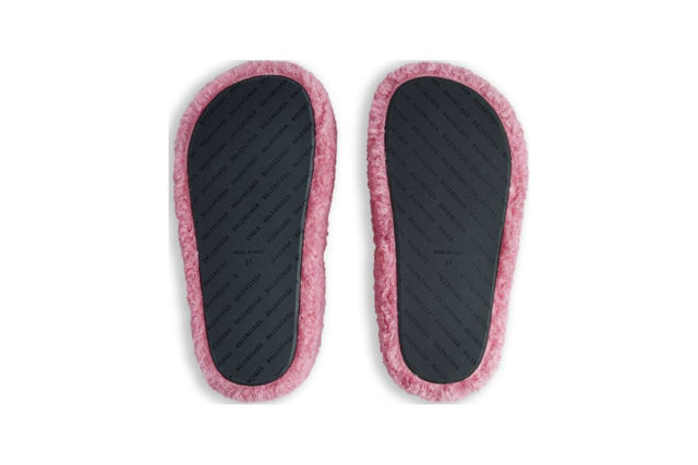 B Furry Slide Pink 654261W2DO15596