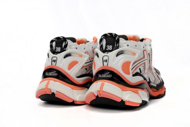 1:1 quality version B Runner Orange 677402W3RB79051