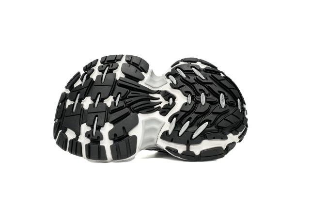 B Cargo White and Black 784342 W2MV2 9110