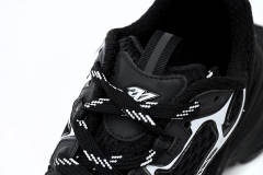 B 3XL Sneaker in Black - 734731W3XL11090