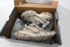 B 3XL Sneaker in Black Gray White Gold 734734W3XL60185