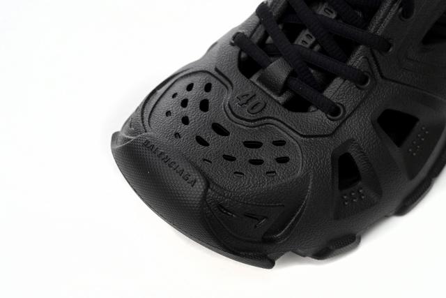 B HD Lace Up Black 702421W3CES1000