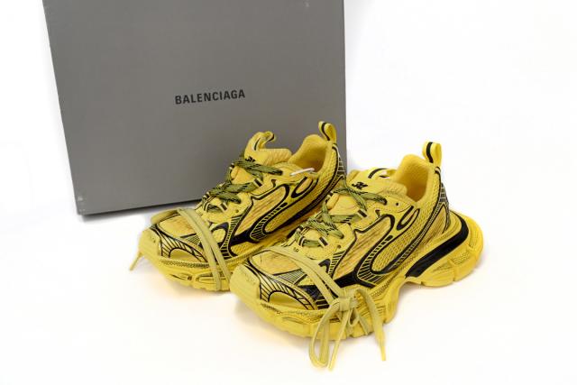 B 3XL Sneaker B lack Yellow 734733 W3XL2 7010