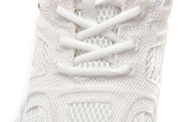 B Phantom Triple White 679339W2E929000
