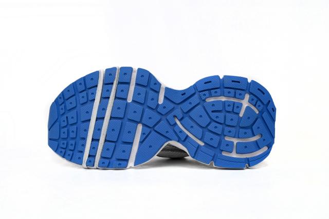B 3XL Sneaker in Black And White Blue 734734W3RB70226