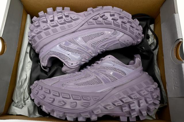 B Defender Black Purple 685611W2RAM5500