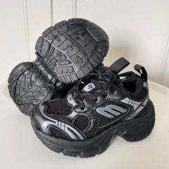 Large mesh breathable non-slip sneakers for Kids 5 colors