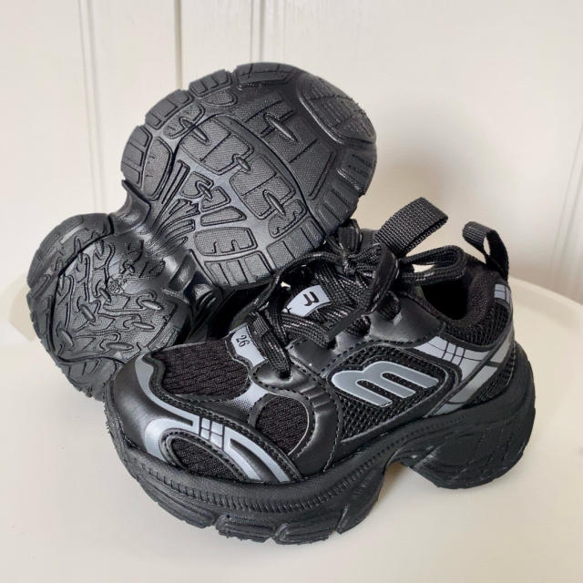 Large mesh breathable non-slip sneakers for Kids 5 colors