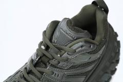 B Defender Green 685613W2RA63000