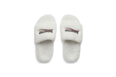B Furry Slide White 654261W2DO19906