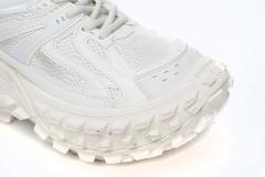 B Defender All White 685611W1RB31201