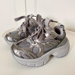 Large mesh breathable non-slip sneakers for Kids 5 colors