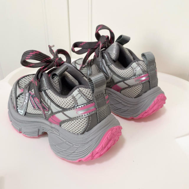 Large mesh breathable non-slip sneakers for Kids 5 colors